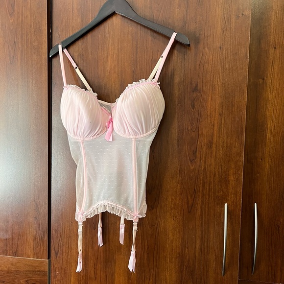 La SENZA Other - Pink bustier with garter belts